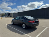 Used 2015 Toyota Camry LE image 4