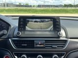 Used 2018 Honda Accord Touring image 4