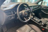 Certified 2025 Porsche Macan image 4