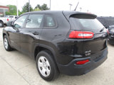 Used 2016 Jeep Cherokee Sport w/ Cold Weather Group image 4