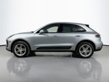 Certified 2024 Porsche Macan image 2