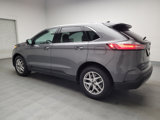 Used 2023 Ford Edge SEL image 3
