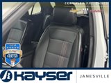 Certified 2022 Chevrolet Equinox RS image 3