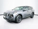 Used 2024 Nissan Rogue SV image 3