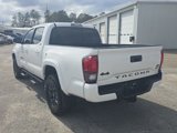 Used 2023 Toyota Tacoma 4x4 Double Cab image 3