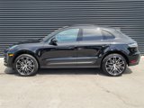 Certified 2025 Porsche Macan image 2