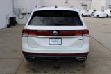 New 2025 Volkswagen Atlas SEL image 5