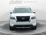 New 2025 Nissan Pathfinder SL image 2