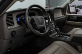Used 2016 Lincoln Navigator Select image 2