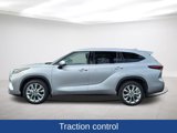 Used 2024 Toyota Highlander Limited image 4