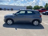 Used 2021 Hyundai Venue SE image 3