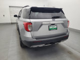 Used 2020 Ford Explorer XLT w/ Equipment Group 202A image 6