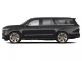 New 2025 Lincoln Navigator L Reserve image 2