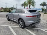 New 2026 Jaguar F-PACE R-Dynamic S image 3