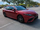 Used 2024 Toyota Camry SE image 2