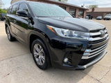 Used 2017 Toyota Highlander Limited w/ Protection Package #3 image 6