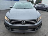 Used 2018 Volkswagen Passat 2.0T R-Line image 2