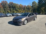 Used 2019 Toyota Camry XLE image 3