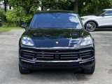 Used 2023 Porsche Cayenne S image 2