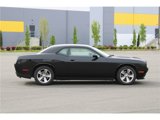 Used 2016 Dodge Challenger SXT image 5