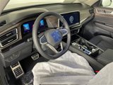 New 2025 Volkswagen Atlas SEL Premium R-Line image 2