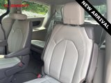 Used 2017 Chrysler Pacifica Touring-L Plus w/ Advanced Safetytec Group image 4