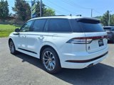 New 2025 Lincoln Aviator AWD w/ Jet Appearance Package image 4