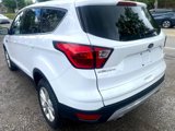 Used 2019 Ford Escape SE image 4
