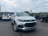 Used 2018 Chevrolet Trax LT w/ LT Convenience Package image 4