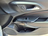 Used 2025 Chevrolet Trax RS w/ Sunroof Package image 4