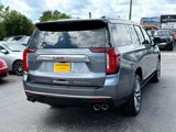 Used 2022 GMC Yukon XL Denali w/ Denali Premium Package image 5