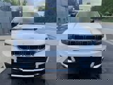 New 2025 Jeep Grand Cherokee L Laredo image 3