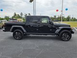 New 2025 Jeep Gladiator Sport image 3