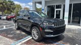 Used 2022 Jeep Grand Cherokee Summit w/ Luxury Tech Group V image 3