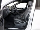New 2026 Porsche Cayenne Coupe image 5