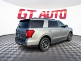 Used 2024 Ford Expedition XLT image 5
