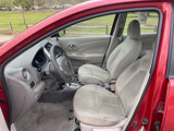 Used 2015 Nissan Versa SV image 6