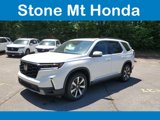 New 2025 Honda Pilot Touring image 2