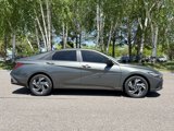 New 2025 Hyundai Elantra SEL image 4