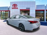 Used 2023 Nissan Altima 2.5 SR image 5