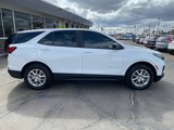 Used 2023 Chevrolet Equinox LS w/ LS Convenience Package image 4