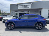 Used 2022 Alfa Romeo Stelvio Ti image 4