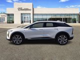 New 2025 Cadillac Optiq Luxury 2 image 4
