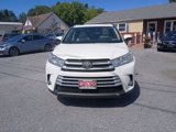 Used 2018 Toyota Highlander XLE image 2