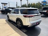 Used 2023 Nissan Pathfinder Platinum w/ Cargo Package image 4