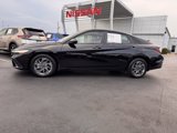 Used 2024 Hyundai Elantra SEL image 2