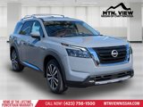 New 2025 Nissan Pathfinder Platinum image 3