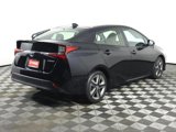 Used 2021 Toyota Prius XLE image 5