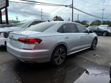 Used 2021 Volkswagen Passat 2.0T SE image 5
