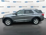 Certified 2022 Ford Explorer XLT w/ Equipment Group 202A image 5